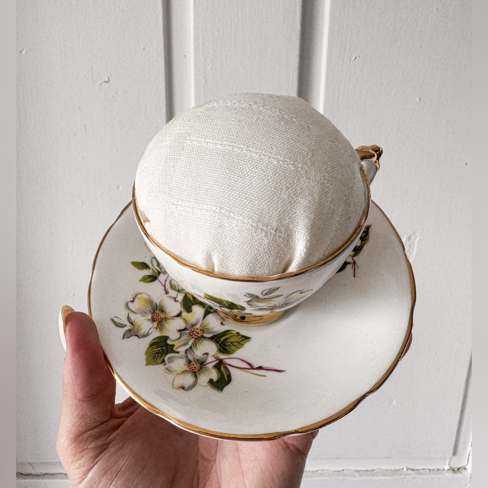 Repurposed Handmade Vintage Tea Cup Pincushion - Picture 3 of 9